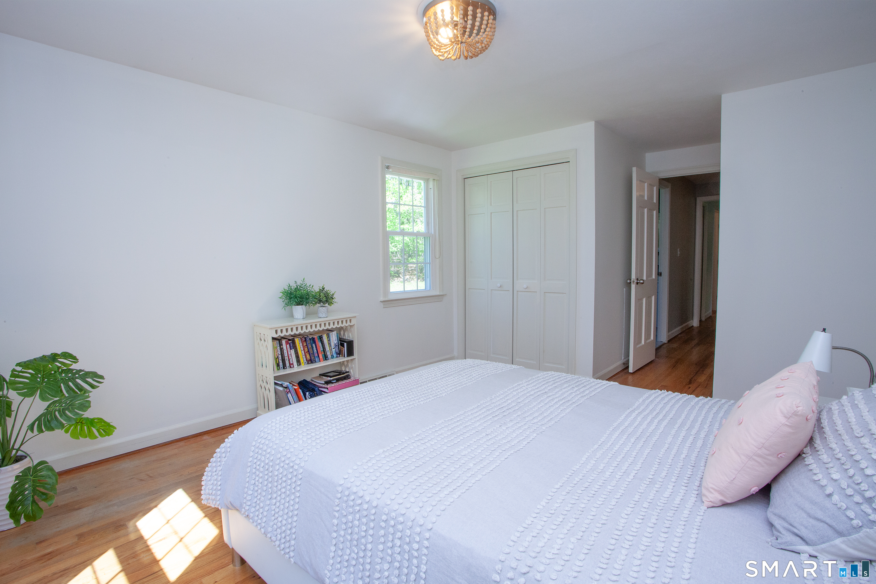 19 Lawton Drive Simsbury CT 06070