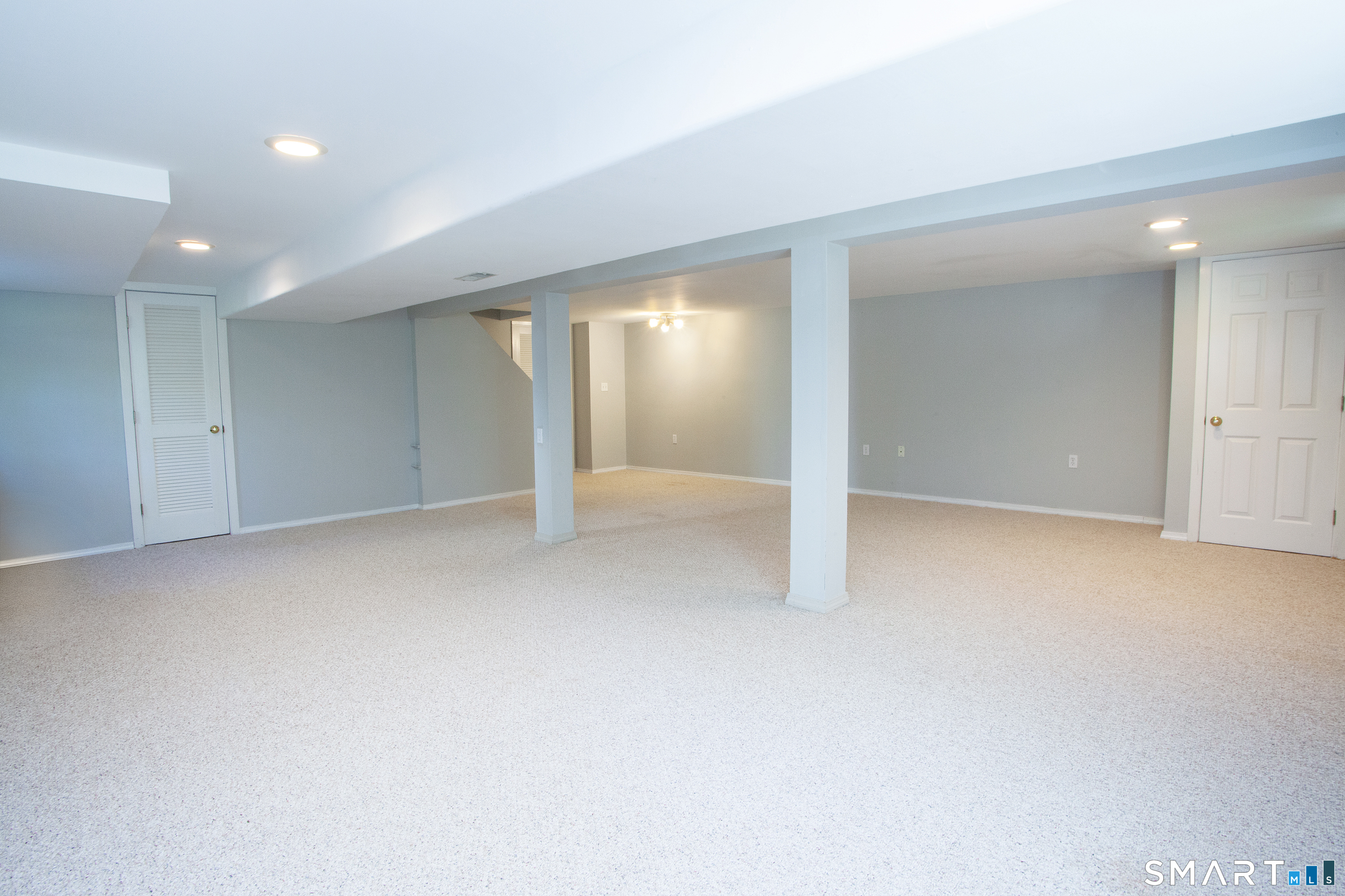 19 Lawton Drive Simsbury CT 06070