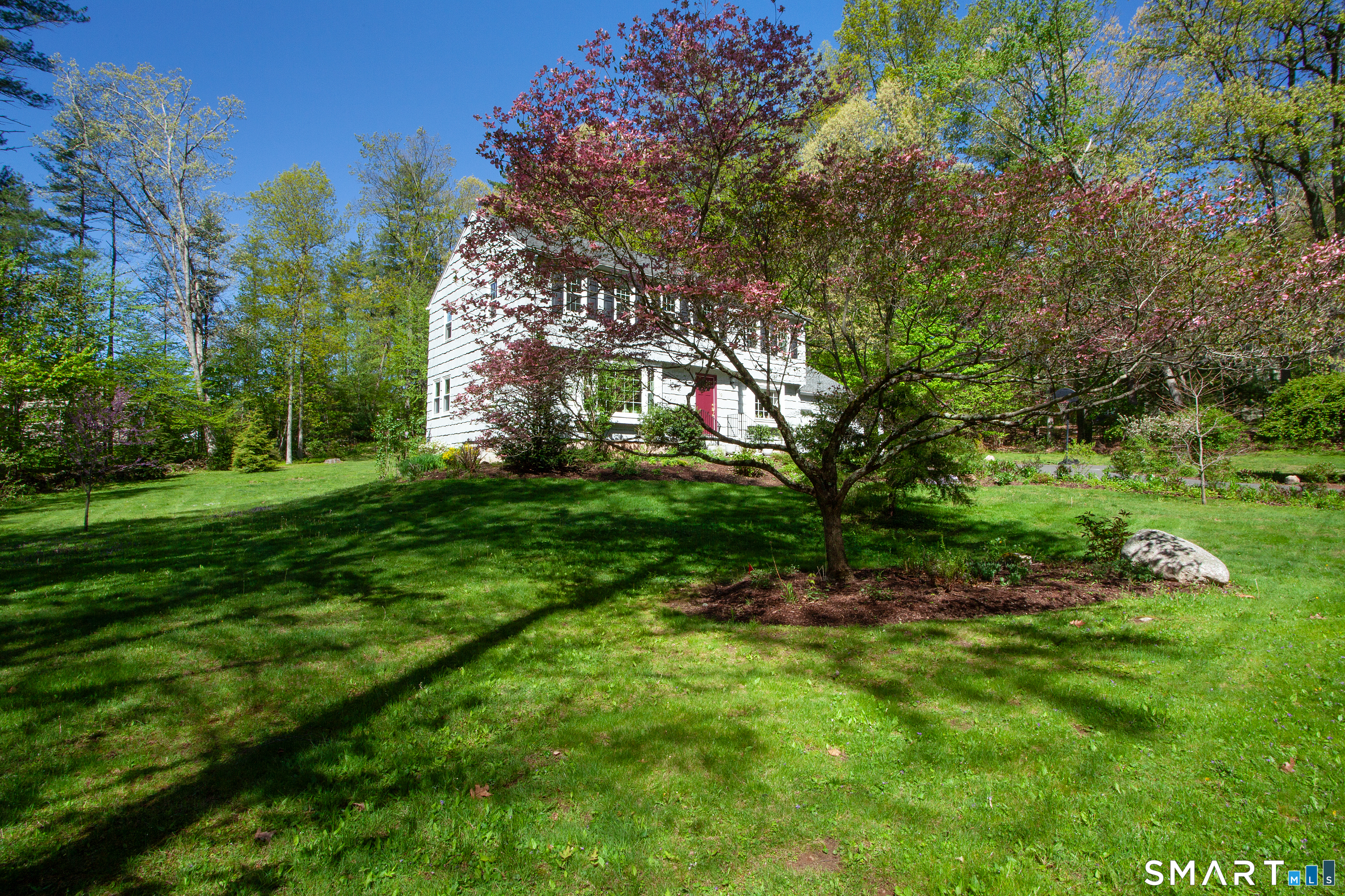 19 Lawton Drive Simsbury CT 06070