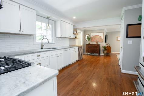 19 Lawton Drive Simsbury CT 06070