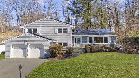 216 Autumn Ridge Road Fairfield CT 06825