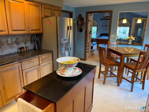 69 Cope Farms Road Farmington CT 06032