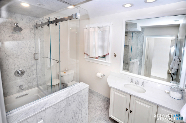 371 North Main Street Suffield CT 06078