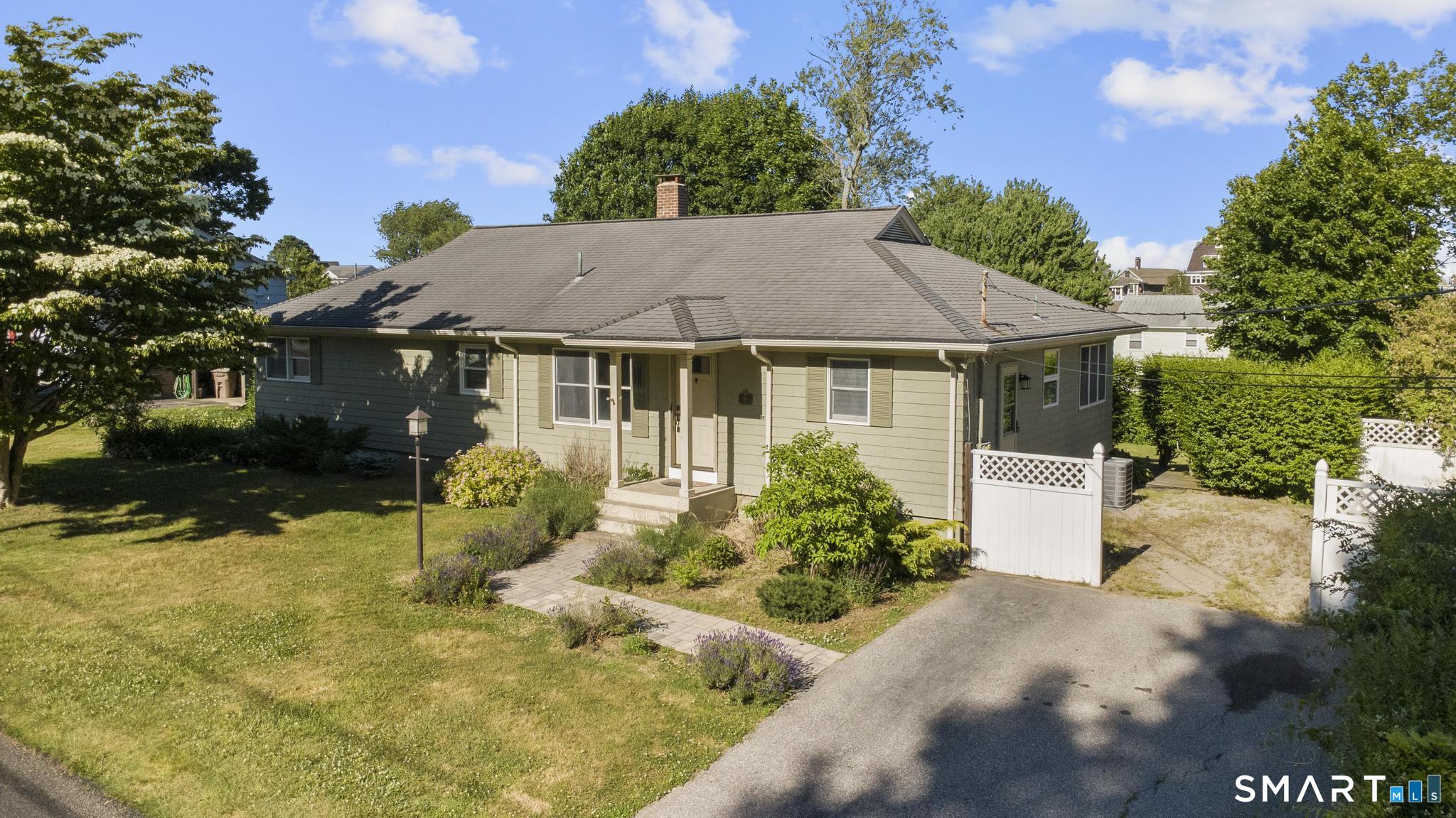 48 Prospect Avenue East Lyme CT 06357