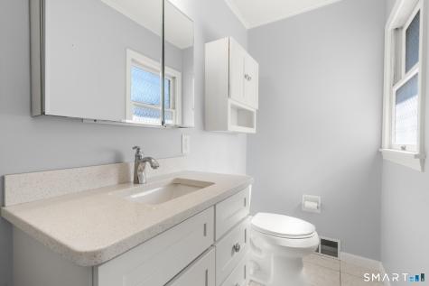 48 Prospect Avenue East Lyme CT 06357