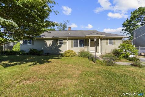 48 Prospect Avenue East Lyme CT 06357
