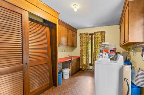 1000 Main Street Somers CT 06071