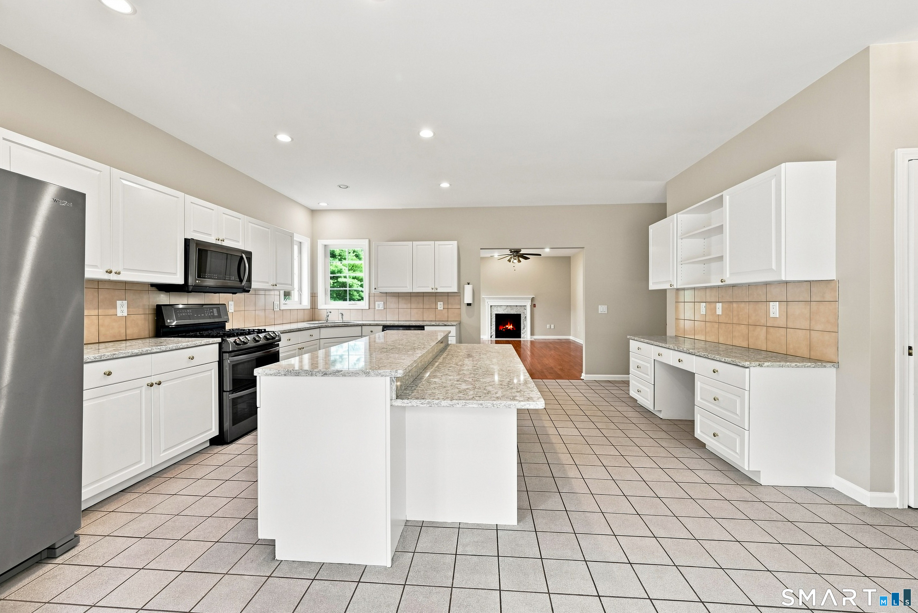 63 Meadow Brook Road Brookfield CT 06804