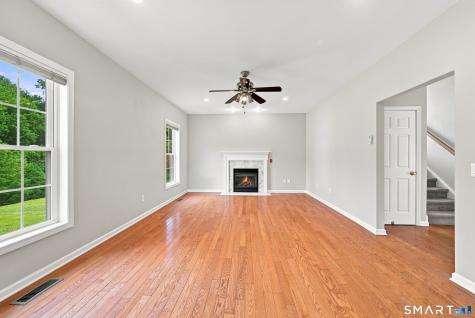 63 Meadow Brook Road Brookfield CT 06804