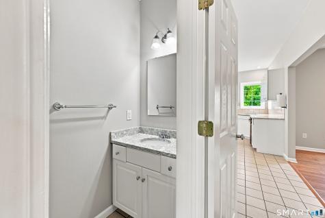 63 Meadow Brook Road Brookfield CT 06804