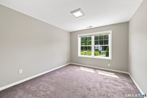 63 Meadow Brook Road Brookfield CT 06804