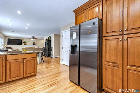 41 Jordan Avenue Shelton CT 06484
