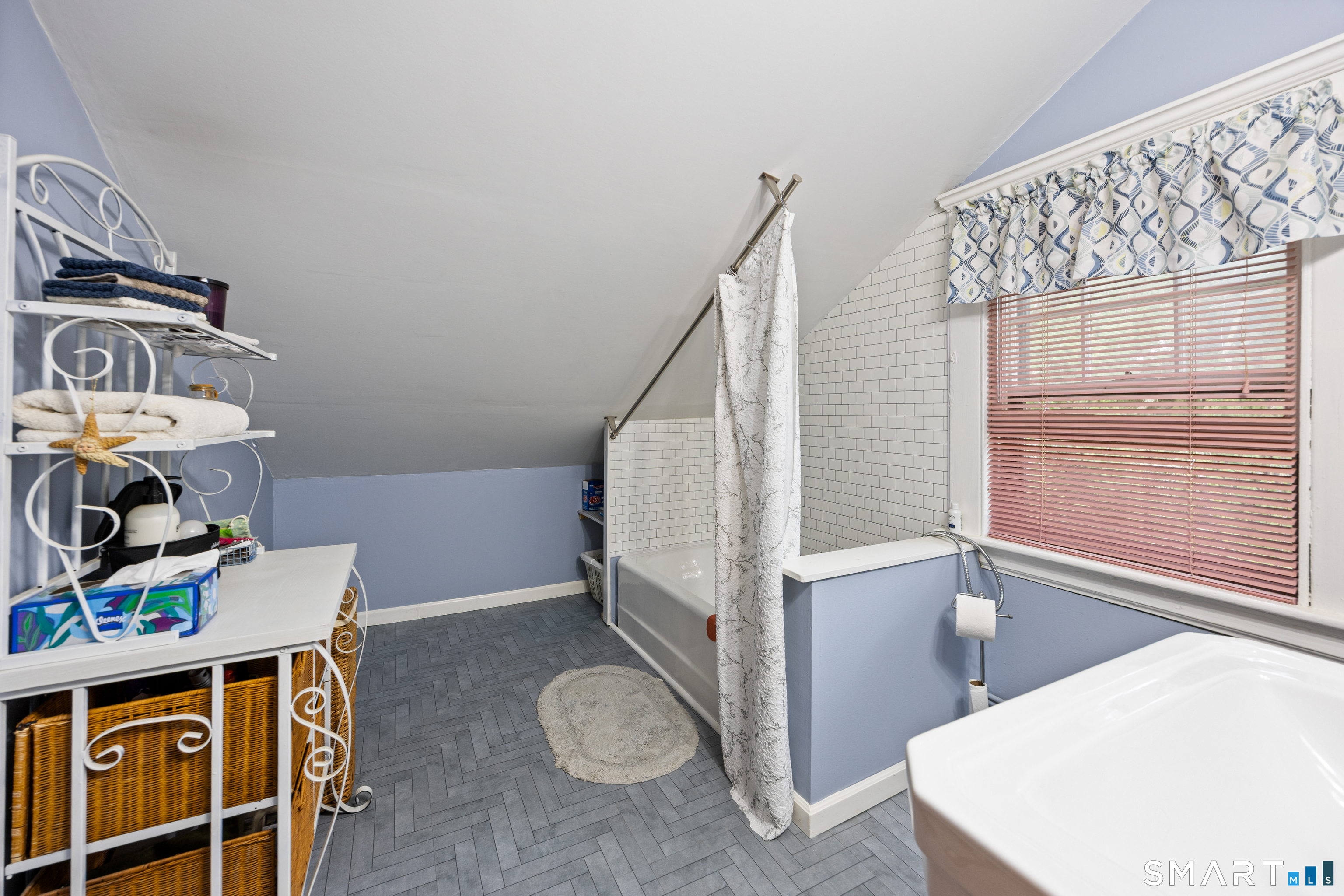 26 Fairview Street Watertown CT 06779