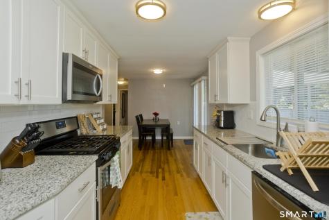 11 Harvest Road Enfield CT 06082