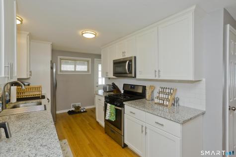 11 Harvest Road Enfield CT 06082