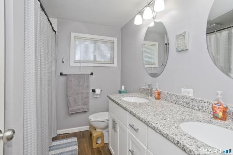 11 Harvest Road Enfield CT 06082