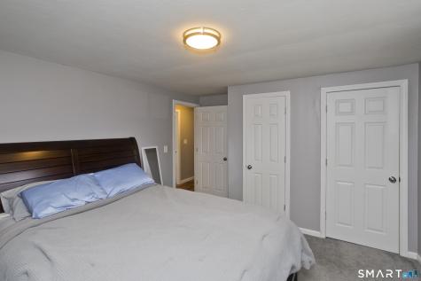 11 Harvest Road Enfield CT 06082