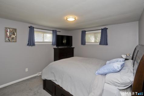 11 Harvest Road Enfield CT 06082