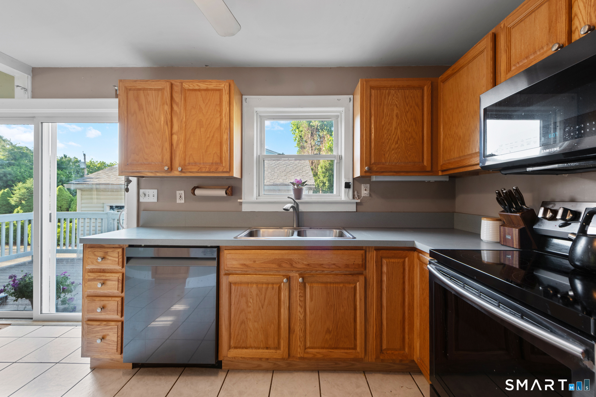 462 Davis Street Watertown CT 06779