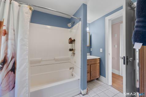 462 Davis Street Watertown CT 06779