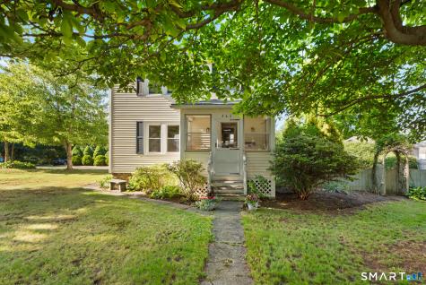 462 Davis Street Watertown CT 06779