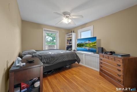 462 Davis Street Watertown CT 06779