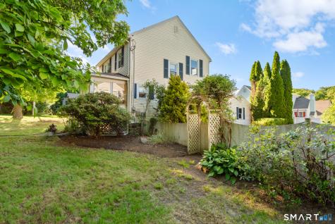 462 Davis Street Watertown CT 06779