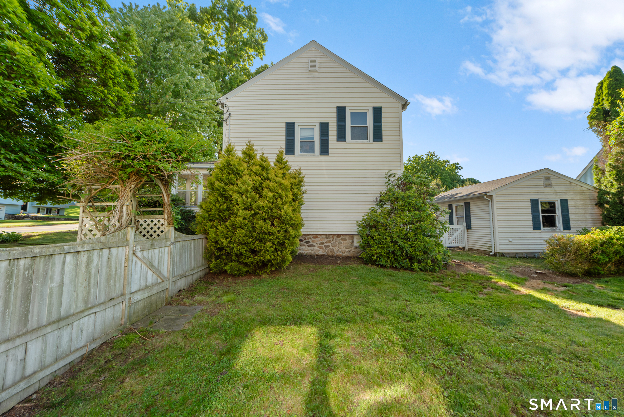 462 Davis Street Watertown CT 06779