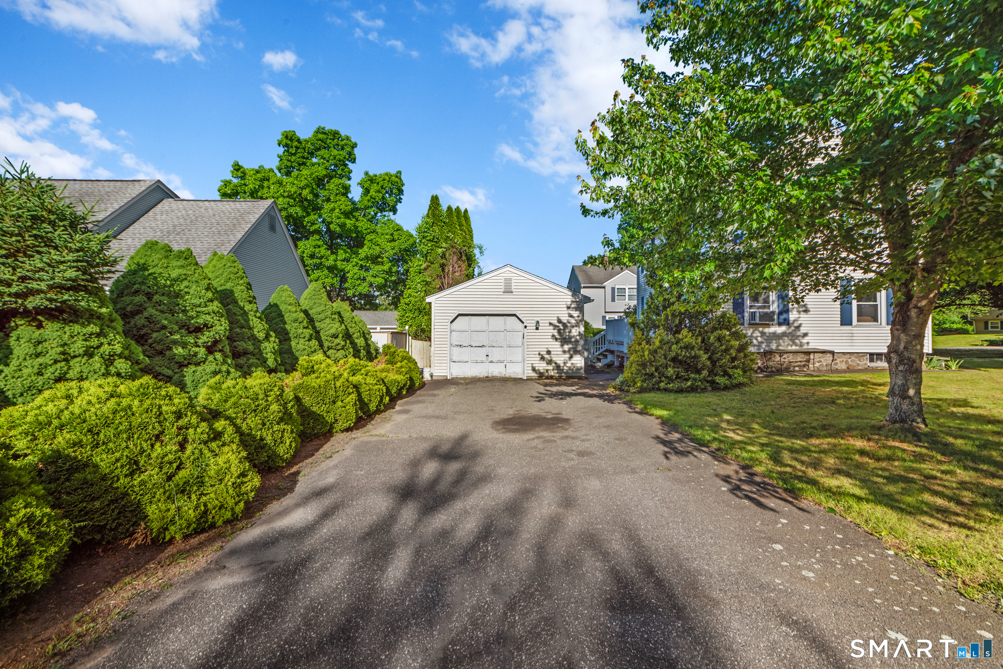 462 Davis Street Watertown CT 06779