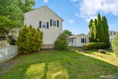462 Davis Street Watertown CT 06779