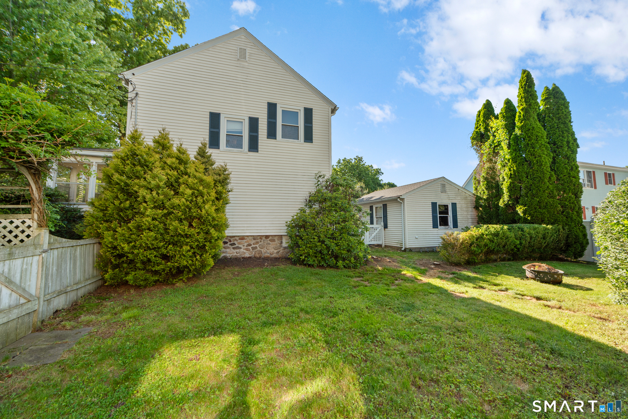 462 Davis Street Watertown CT 06779