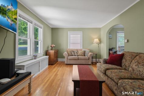 462 Davis Street Watertown CT 06779