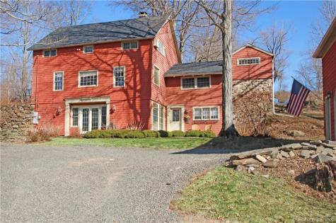 29 Curtiss Road Woodbury CT 06798