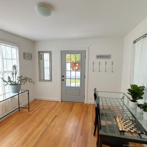 10 Pattagansett Court East Lyme CT 06357