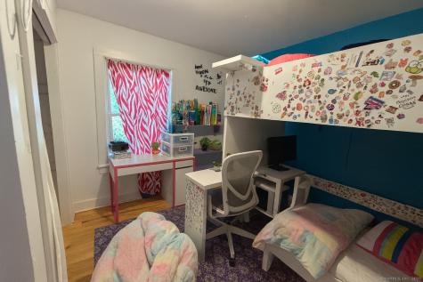 10 Pattagansett Court East Lyme CT 06357