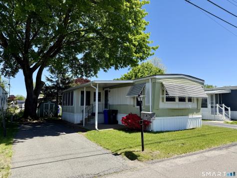 28 Cheyenne Road East Hartford CT 06118