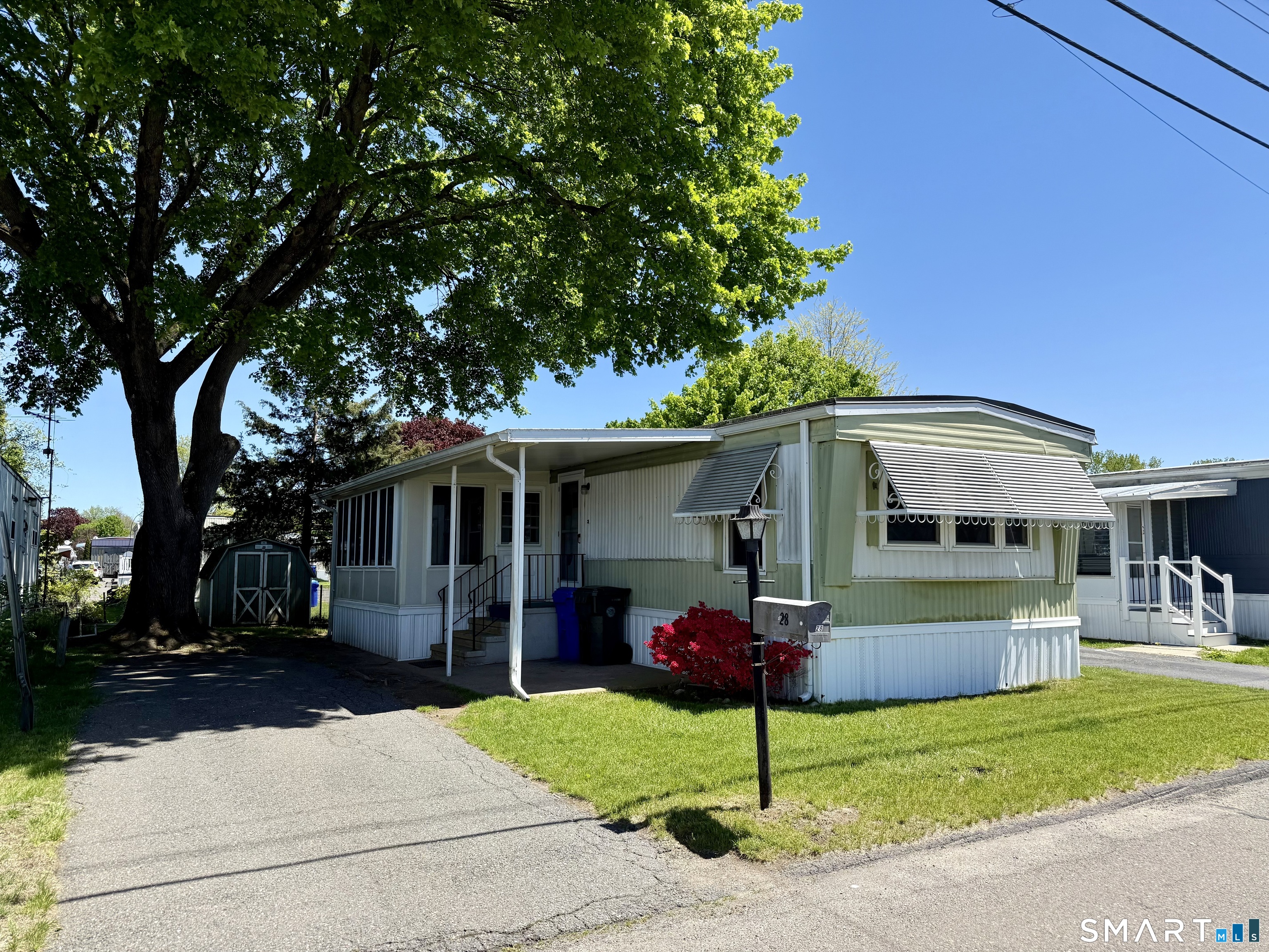 28 Cheyenne Road East Hartford CT 06118