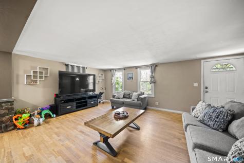 14 Church Street Sprague CT 06330