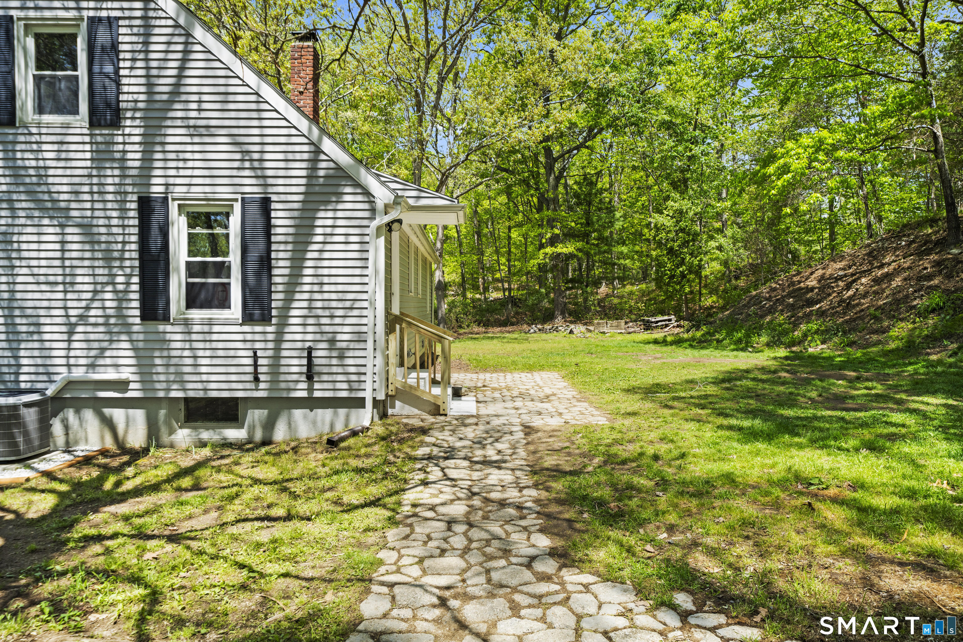 14 Church Street Sprague CT 06330