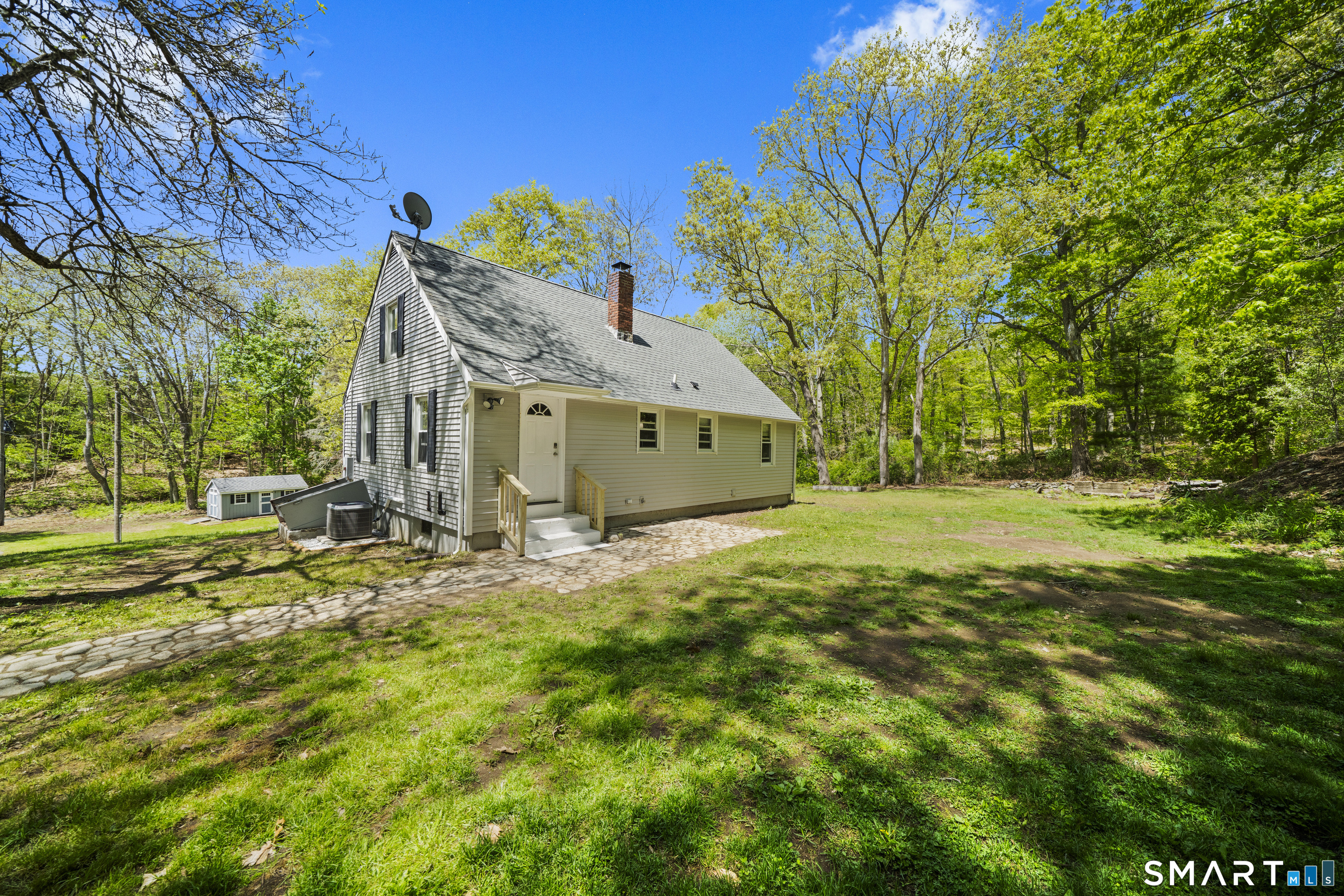 14 Church Street Sprague CT 06330