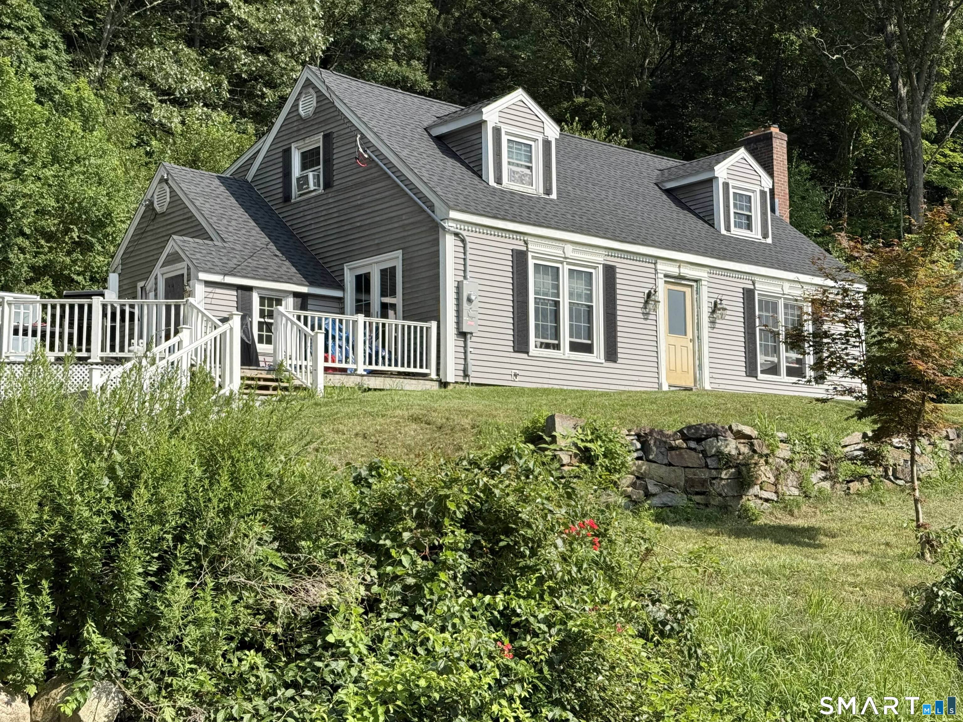 72 Winter Avenue Deep River CT 06417