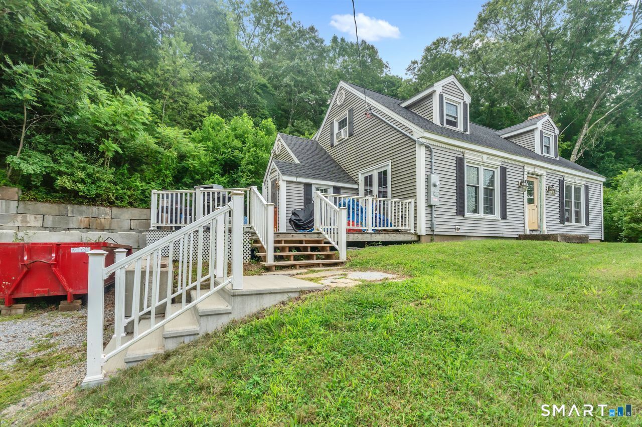 72 Winter Avenue Deep River CT 06417