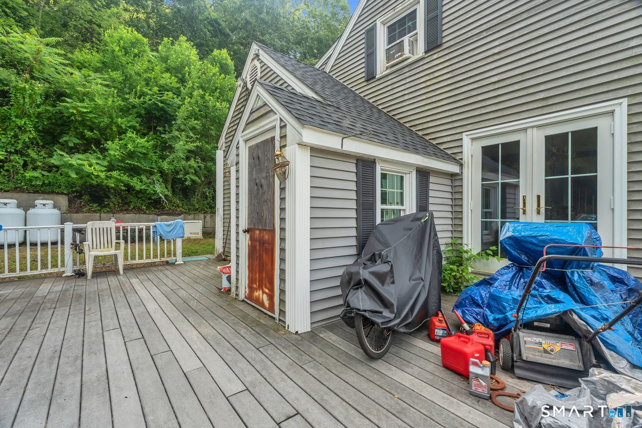72 Winter Avenue Deep River CT 06417