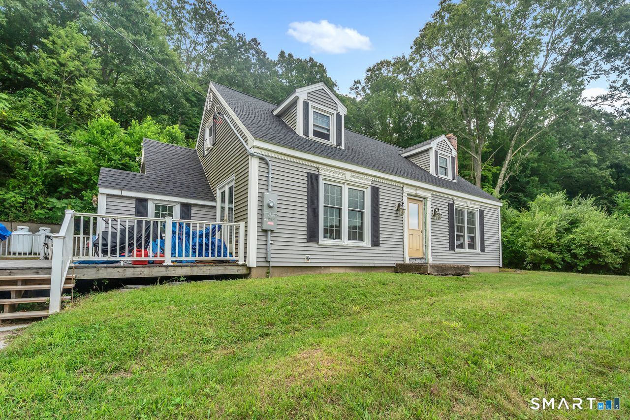 72 Winter Avenue Deep River CT 06417