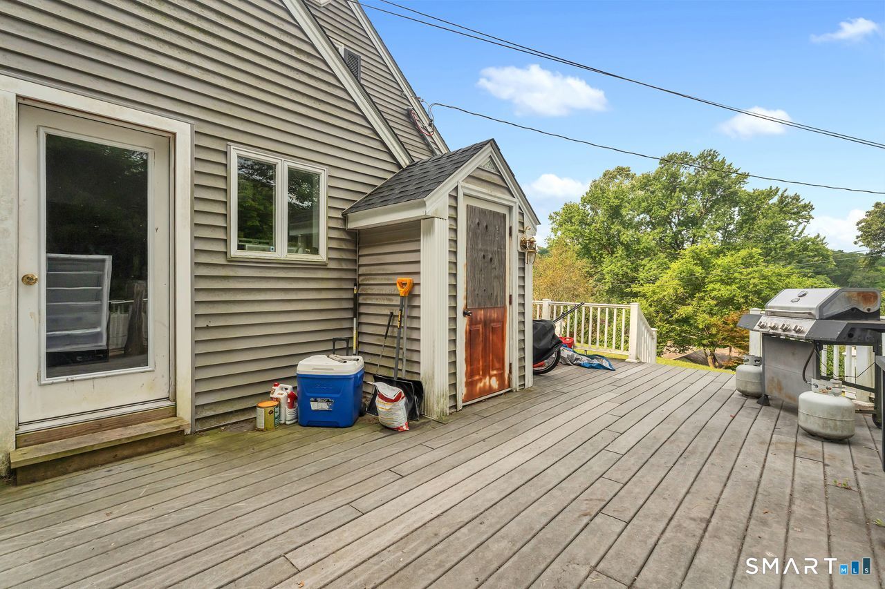 72 Winter Avenue Deep River CT 06417