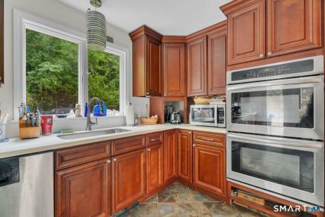 72 Winter Avenue Deep River CT 06417