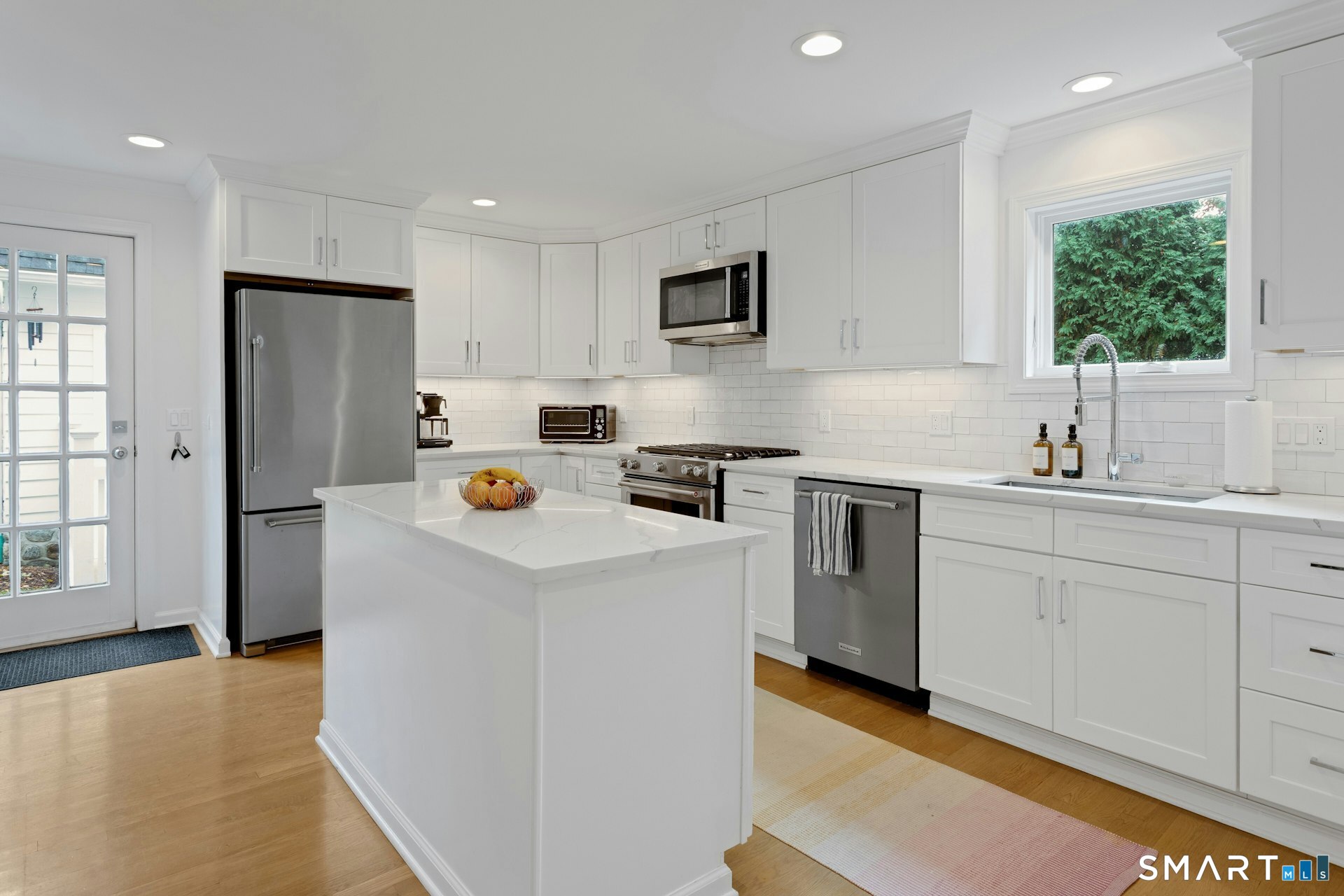 121 Old Post Road Fairfield CT 06824
