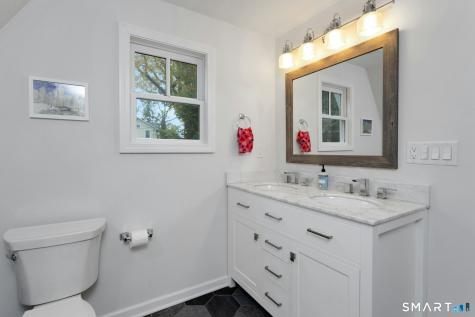 121 Old Post Road Fairfield CT 06824