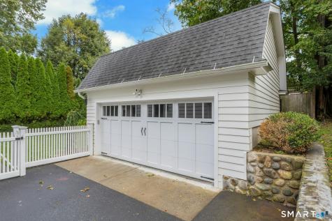 121 Old Post Road Fairfield CT 06824