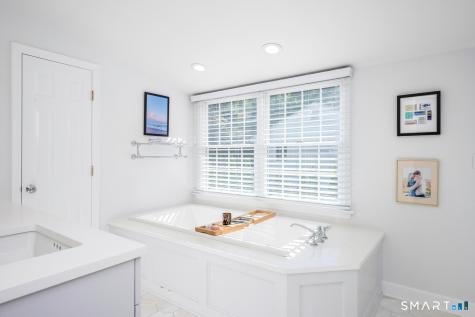 6 Oak Crest Darien CT 06820